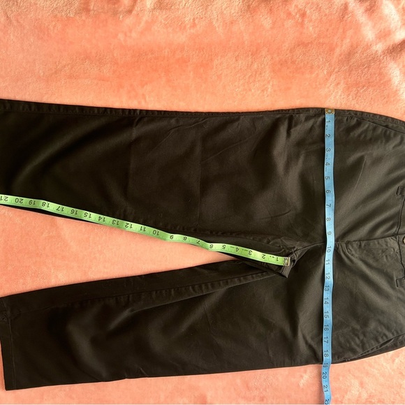 STYLUS Black Capris Sleek and Sturdy Design - Picture 4 of 5